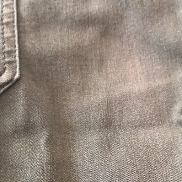 🛑SOLD🛑Comfy super slim leg olive green cargo pant - Picture 12 of 15